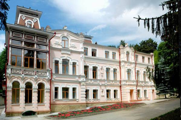 Один из корпусов санатория