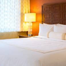 Baltimore Marriott Inner Harbor at Camden Yards