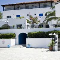 Theo Bungalows