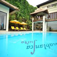 Casablanca Suite Villa