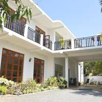 Araliya Blue Beach View Hotel