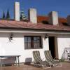 Little Quarter Hostel & Hotel
