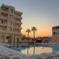 Ramada Resort Dead Sea