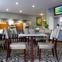 Holiday Inn Express Van Nuys