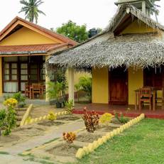 Palm Beach Nilaveli Hotel
