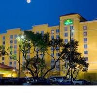 La Quinta Inn & Suites San Antonio Medical Center