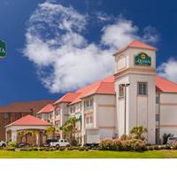 La Quinta Inn & Suites Corpus Christi Airport