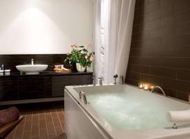 Meriton Conference & Spa