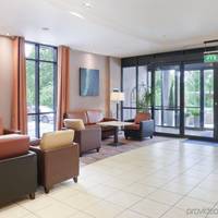 Holiday Inn Express Dublin Airport