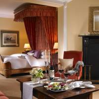 Dunraven Arms Hotel