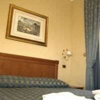Hotel Holiday