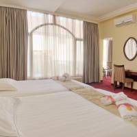 Hotel Planeta Inn