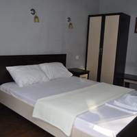 Hulus Hotel