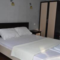 Hulus Hotel