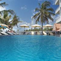 The Beach - All Suite Hotel