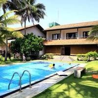 Sea Rock Villa