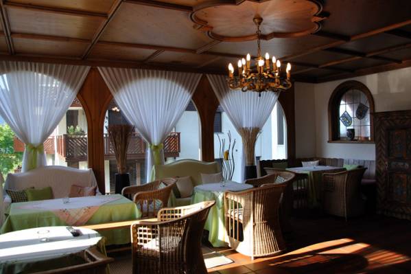 Hotel & Naturhaus Bellevue