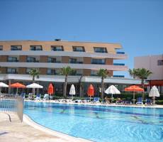 Yelken Resort бассейн.jpg
