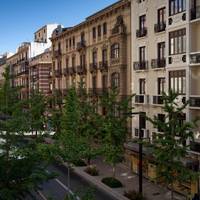 Suites Gran Via 44