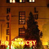 Lucky Hotel