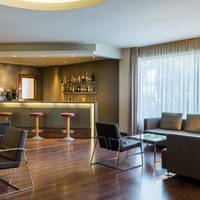 Vora Fira Hotel