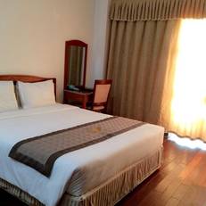 Holiday View Hotel