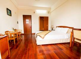Holiday View Hotel