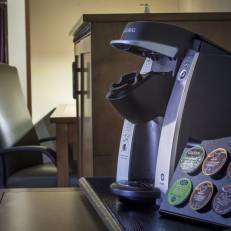 Best Western Plus Greenwell Inn