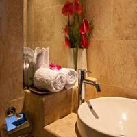 The Royal Eighteen Resort & Spa