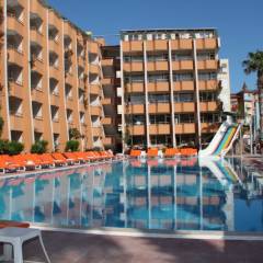 Club Hotel Tess