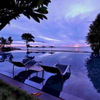 V Villas