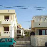 Niros Beach Apartments