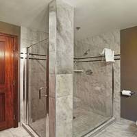 Holiday Inn Express Hotel & Suites Calgary