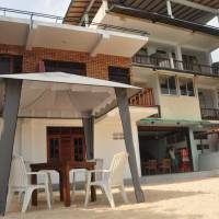 Wave Beach Resort Unawatuna