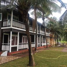 Casa Seaesta Beach Cottages and Suites