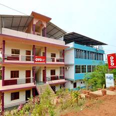 OYO 1964 Apartment Aajo