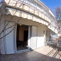 Lira Apartment