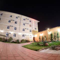 Star Hotel