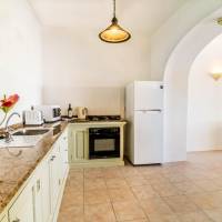 Ta Frenc Apartments