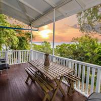 Sunset Villa