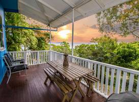 Sunset Villa