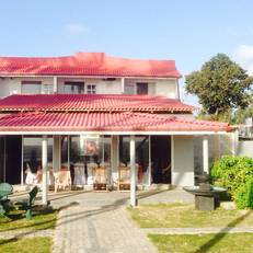Rainbow Beach Hotel