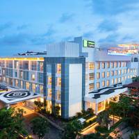 Holiday Inn Express Baruna