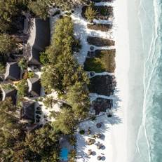 Hakuna Majiwe Beach Lodge 