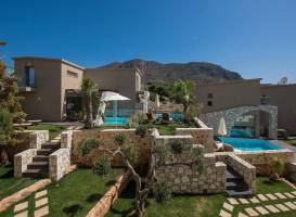 Diamond Village & Suites