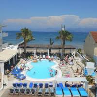 Quayside Village Hotel