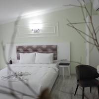 The Wolf Hotel