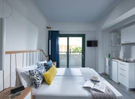 Kristalli Hotel Apartments