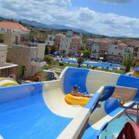 Chrispy Hotel & Waterpark
