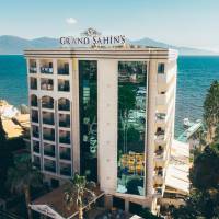 Grand Sahin's Hotel